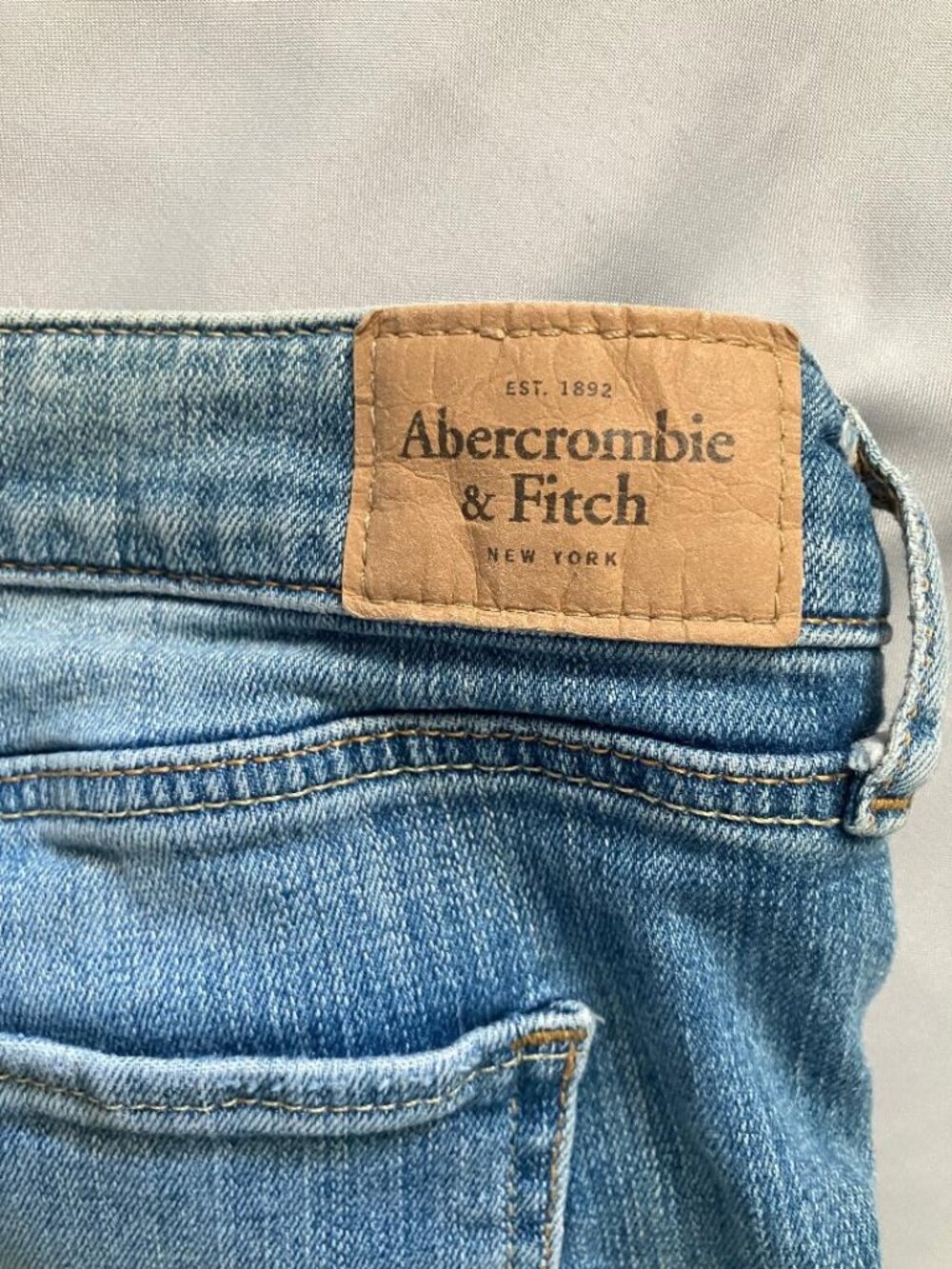 Abercrombie & Fitch Straight Leg Jeans Size 10